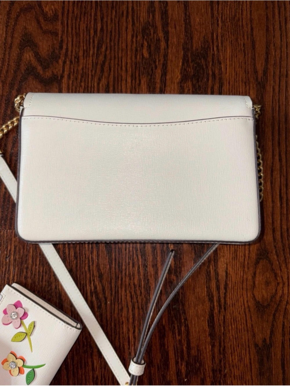 kate spade White Floral Appliqué Leather Crossbody **wallet included - Picture 4 of 8